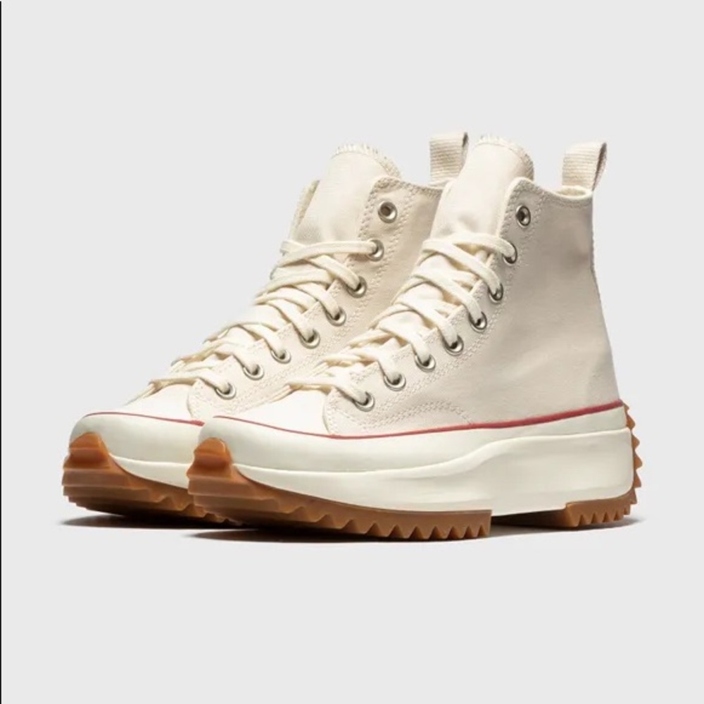 Converse Run Star Hike